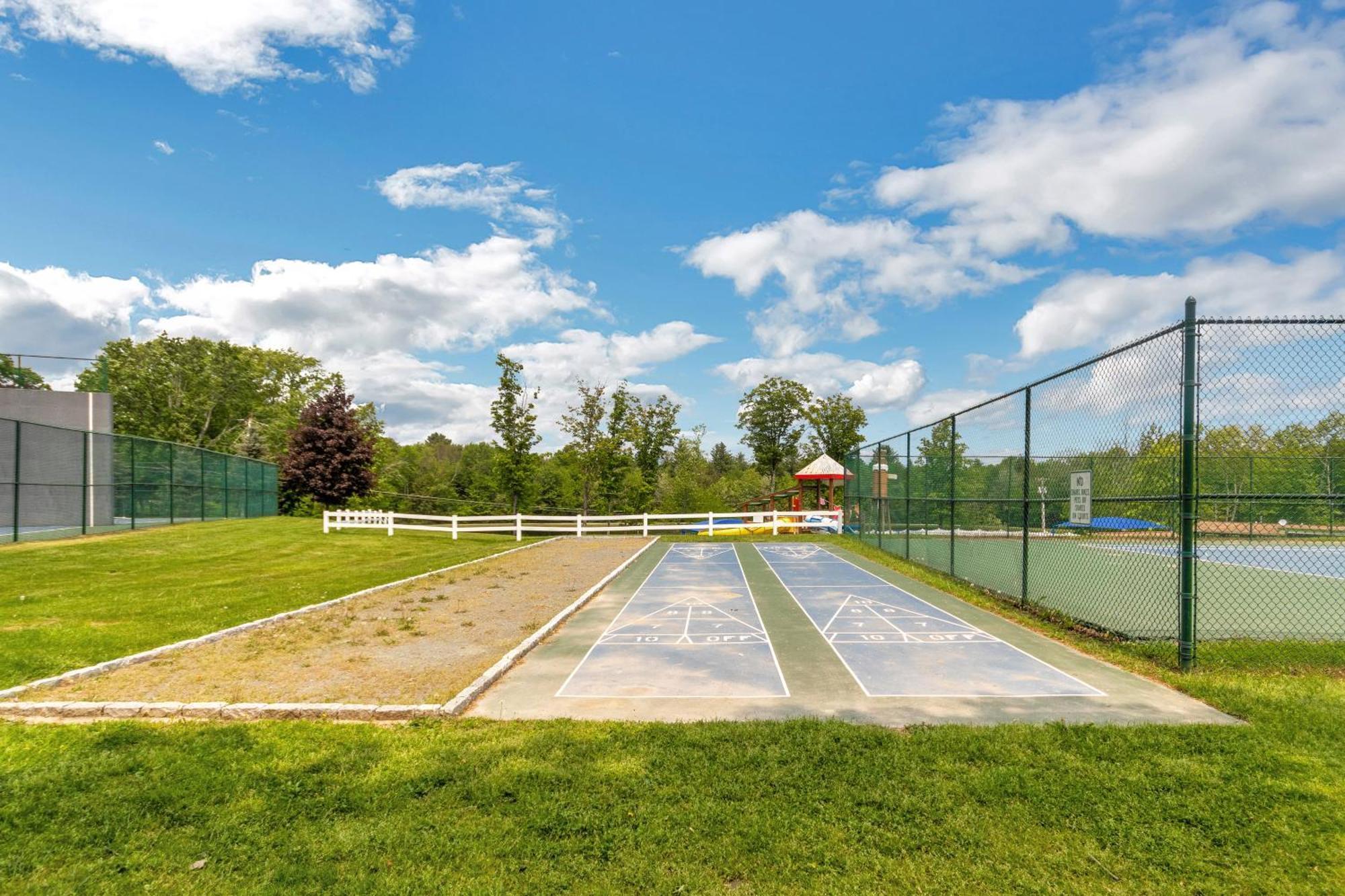 Greenfield Park Jellystone Park Birchwood Acresヴィラ エクステリア 写真